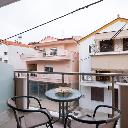 Kentrikon Guest house *